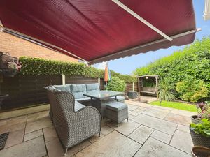 Patio- click for photo gallery